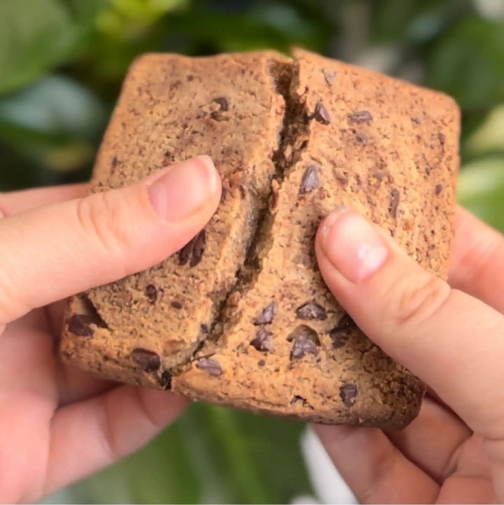 Load image into Gallery viewer, Justine&#39;s Protein Cookie Choc Chip 60g
