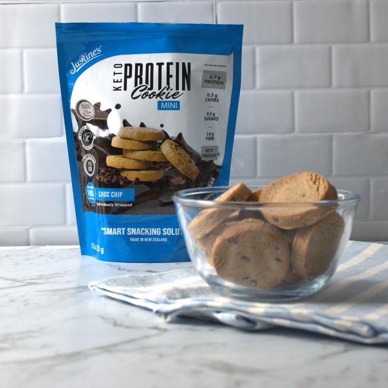 Load image into Gallery viewer, Justine&#39;s Mini Protein Cookie Choc Chip (12x25g) 300g
